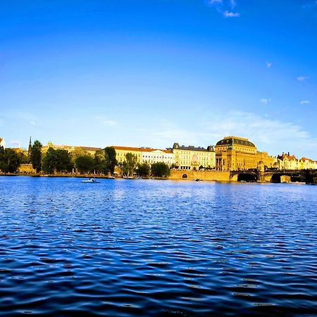 Valentinka Minutes Away From Charles Bridge Apartment Praga Exterior foto